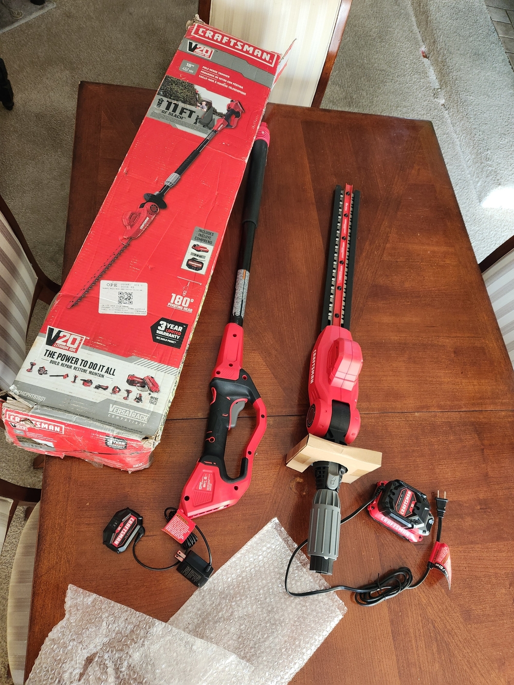 New Craftsman Red and Black Cordless Pole Hedge Trimmer 3 Batteries 1 New 2 Used
